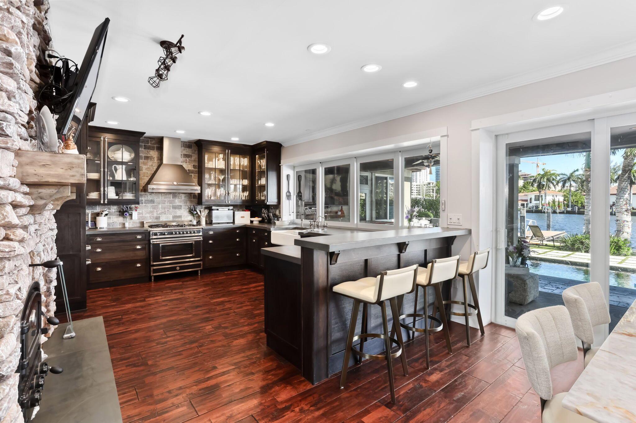 3102 SE 12th Street