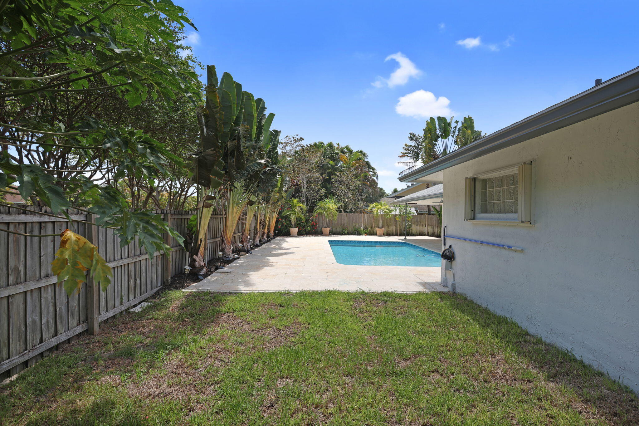 17634 Lake Park Rd. Road