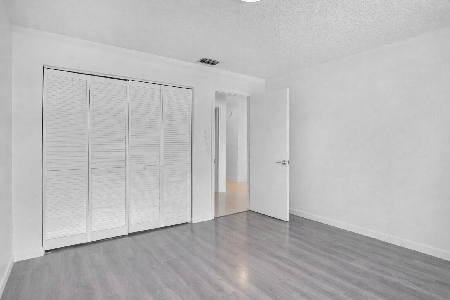 17634 Lake Park Rd. Road