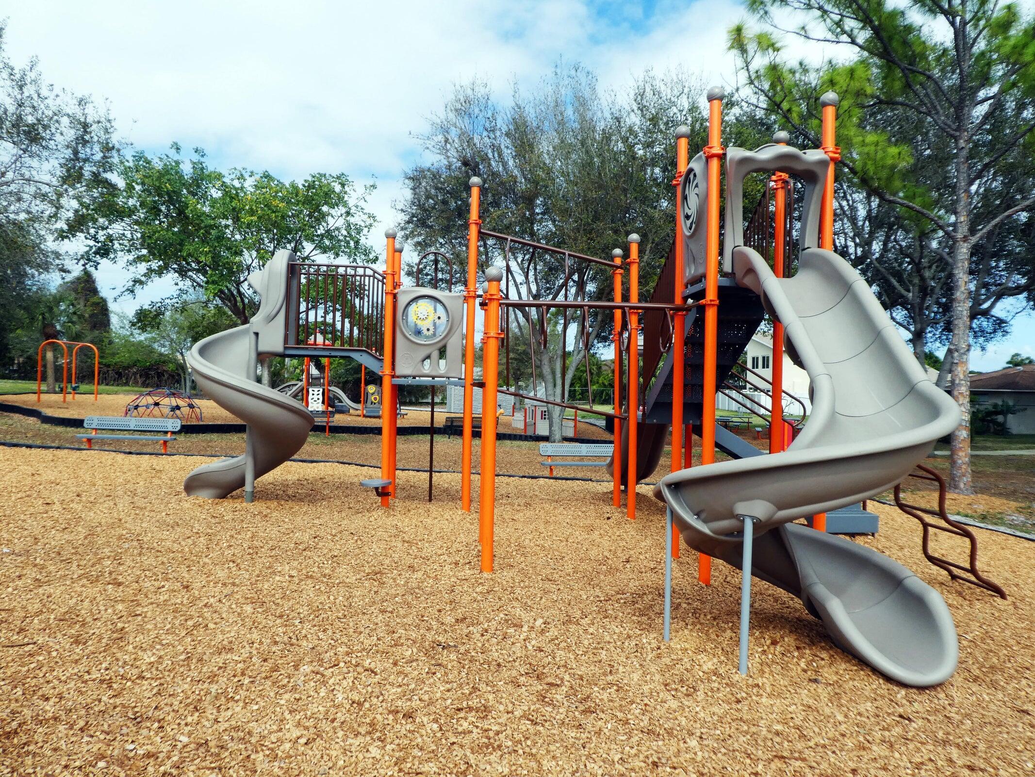 17634 Lake Park Rd. Road