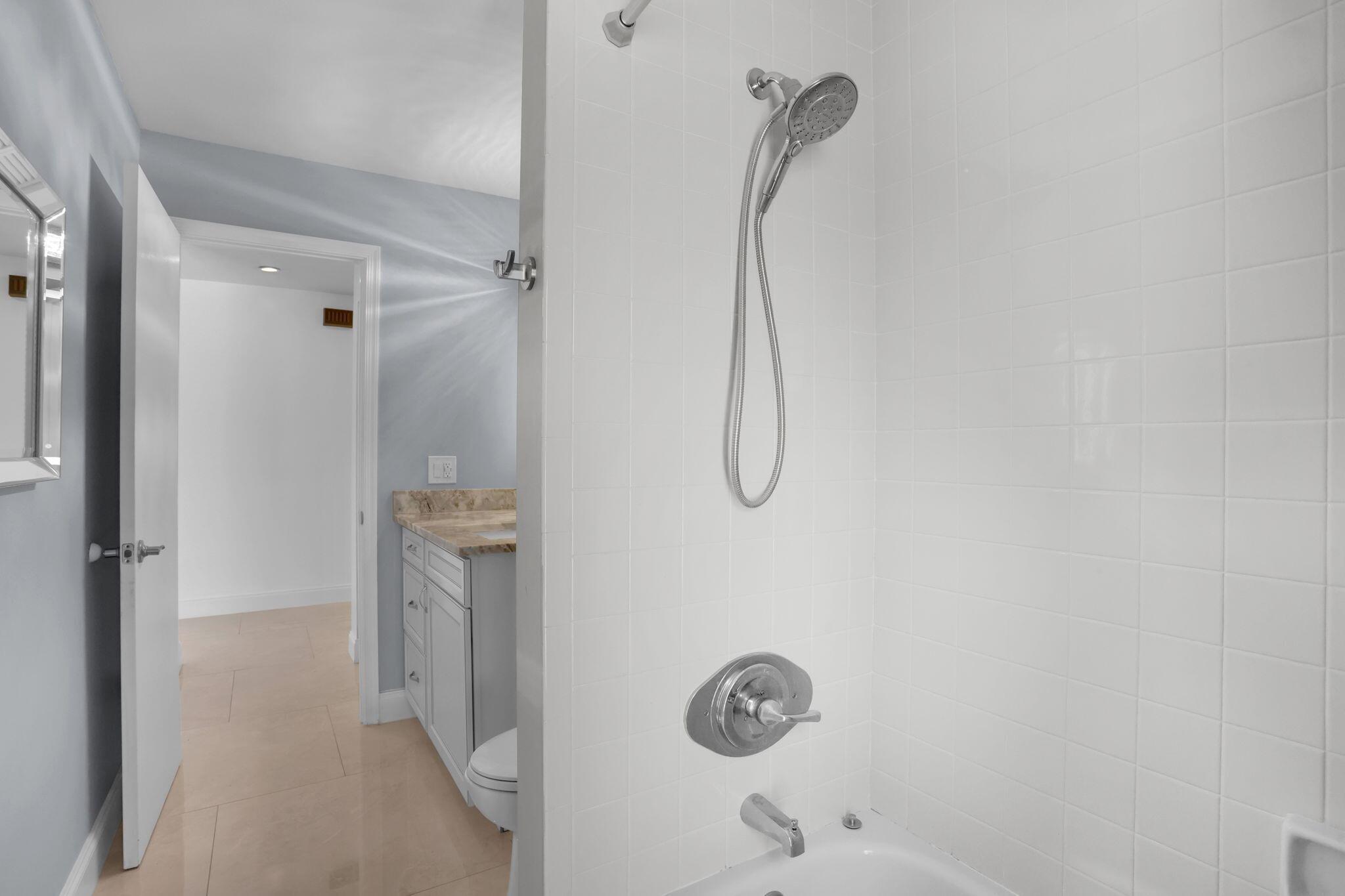 17634 Lake Park Rd. Road