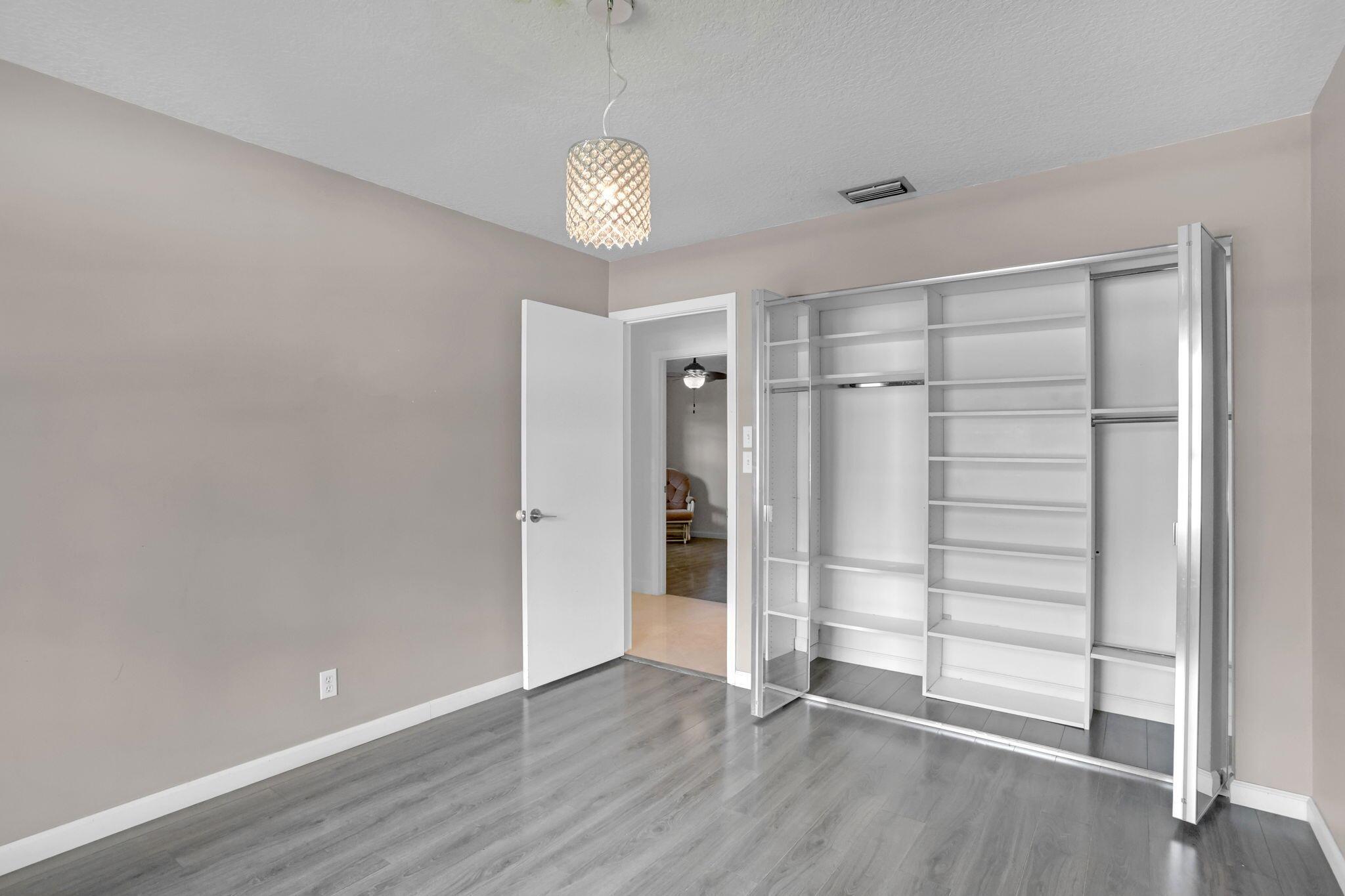 17634 Lake Park Rd. Road