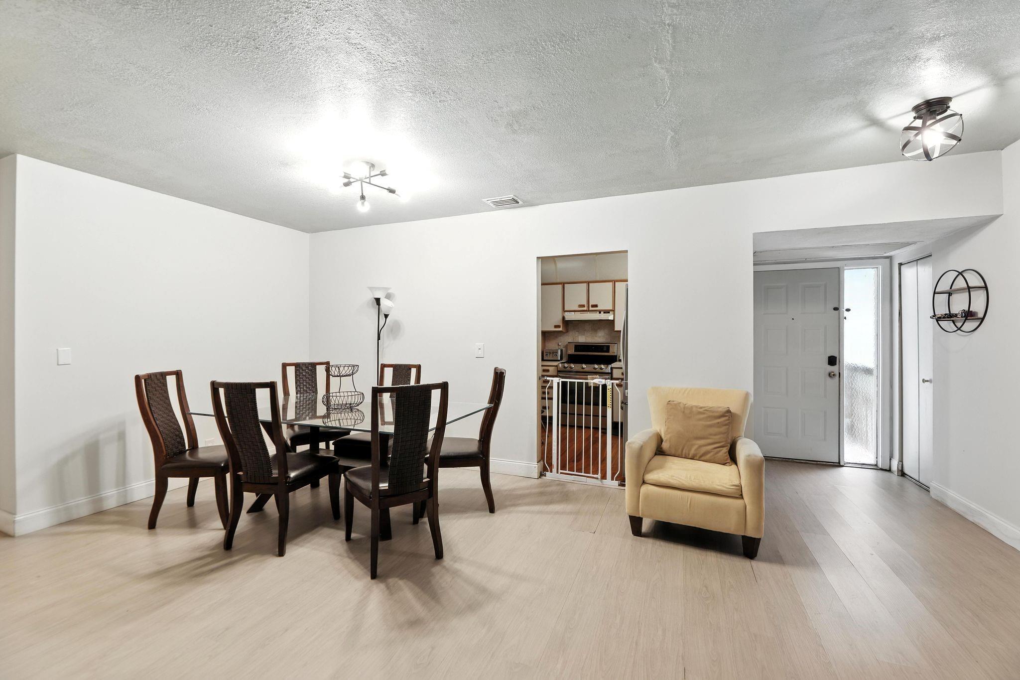 2881 Carambola Circle S 2072