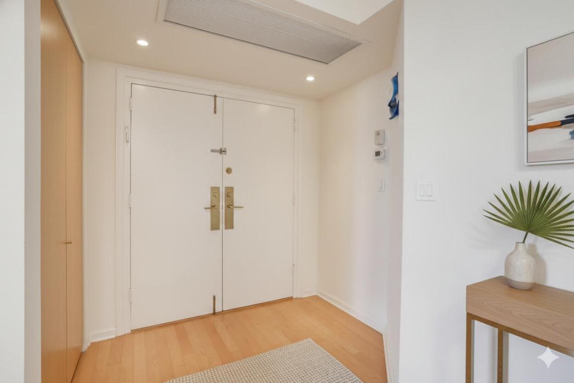 2000 S Ocean Boulevard 605