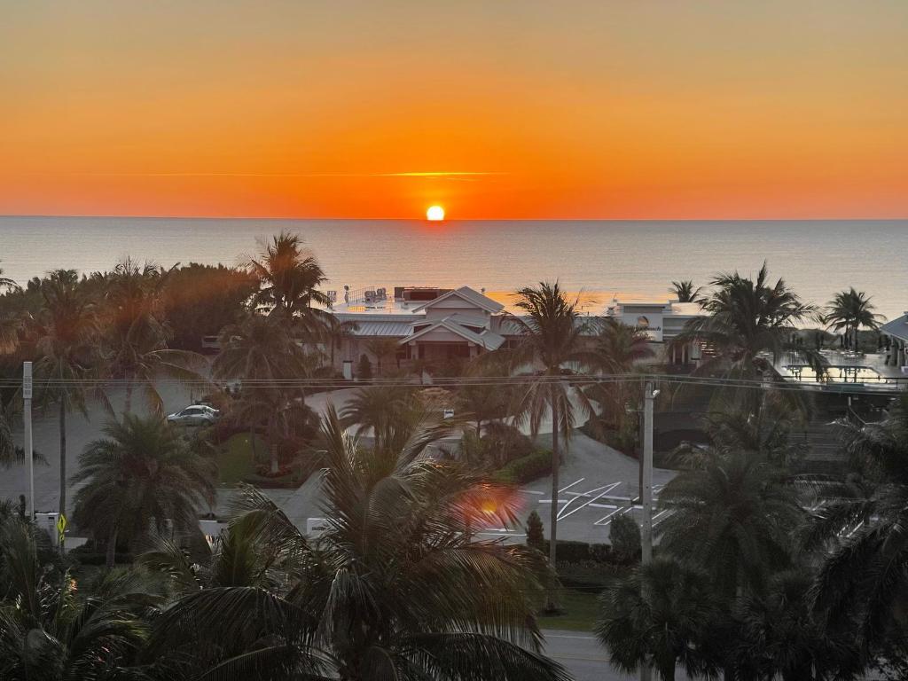 2000 S Ocean Boulevard 605