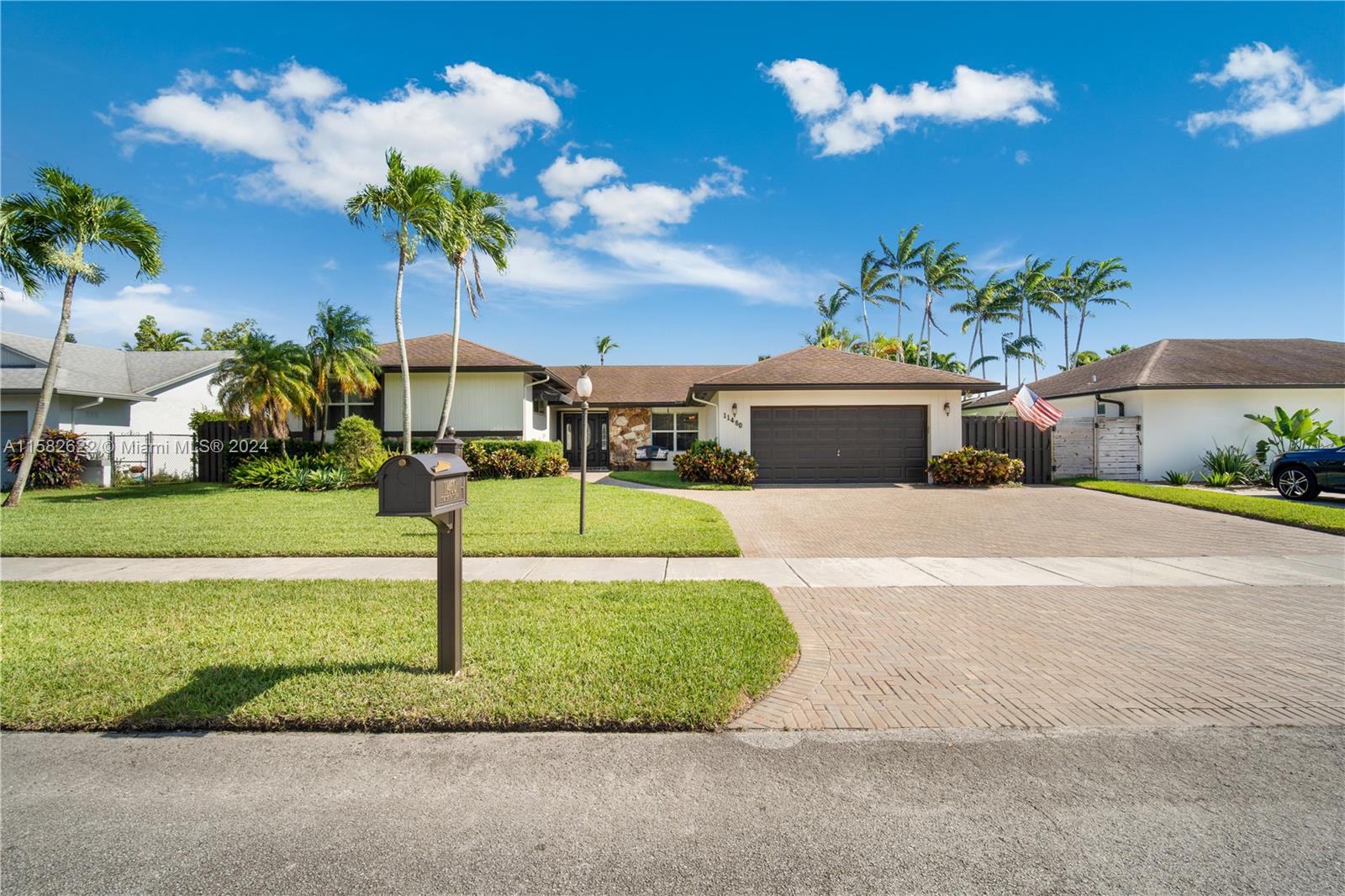 11460 SW 99th Ter