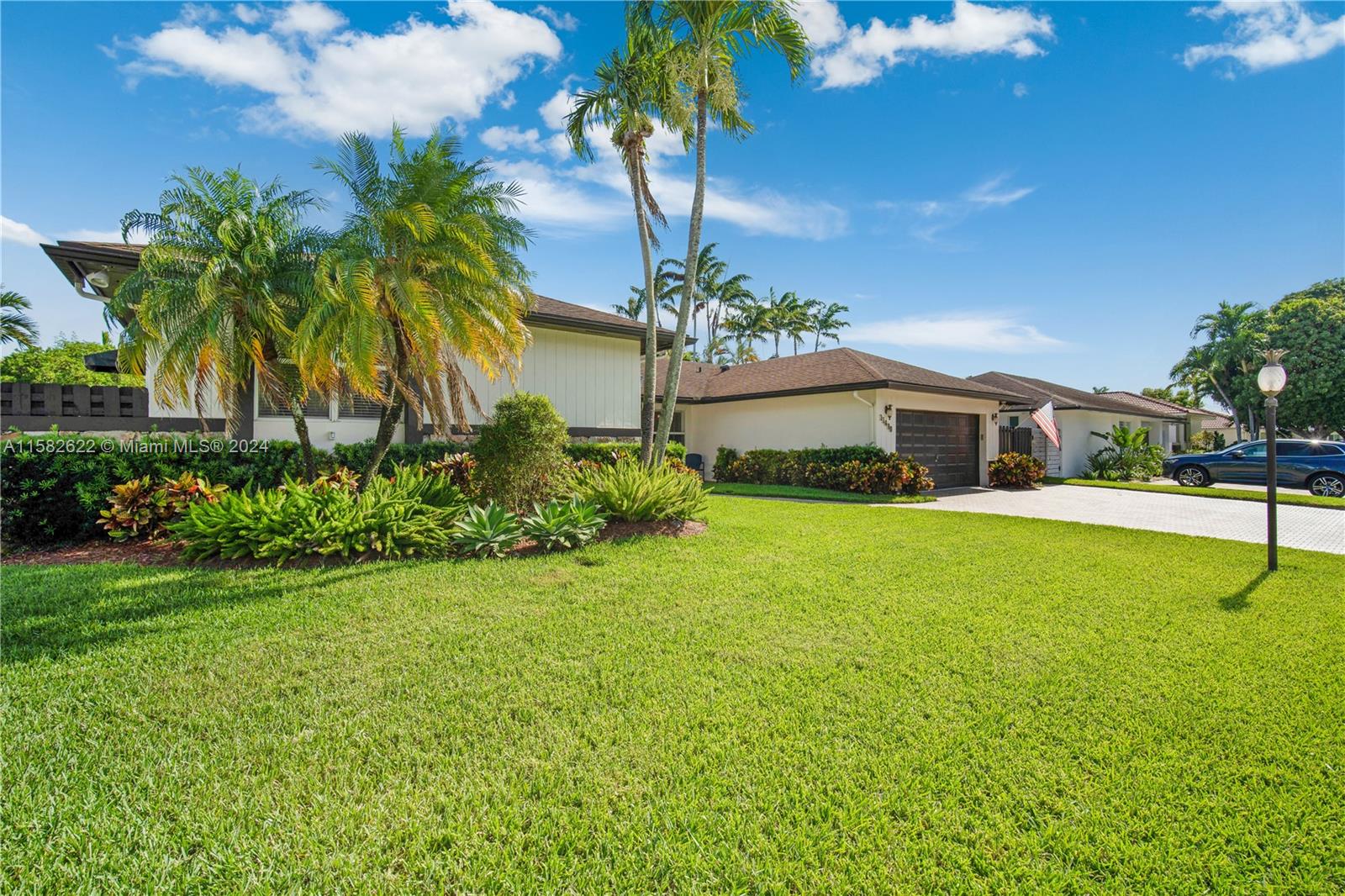 11460 SW 99th Ter
