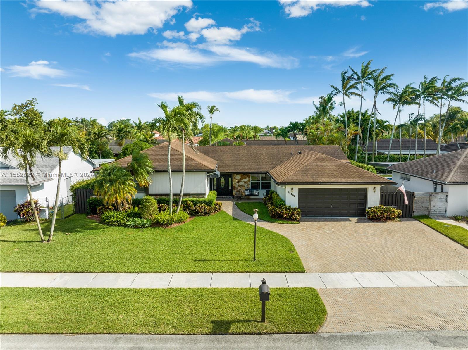 11460 SW 99th Ter