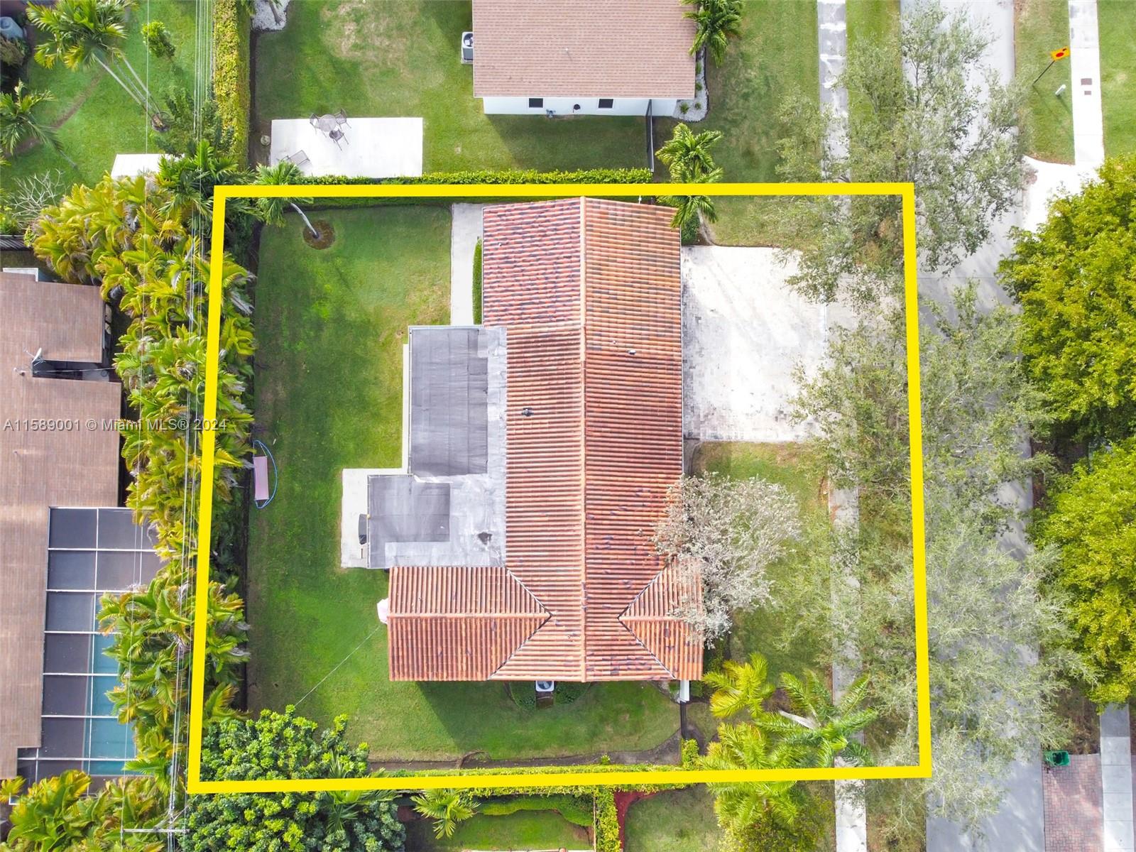 8780 SW 80th St