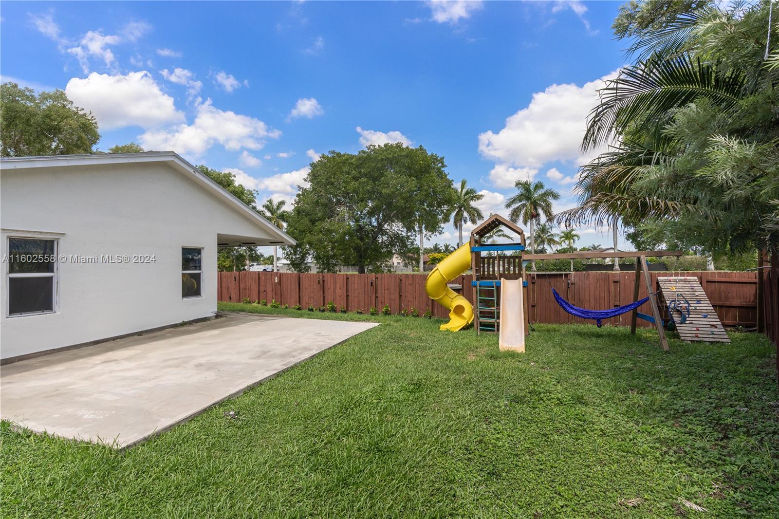 28130 SW 136th Pl