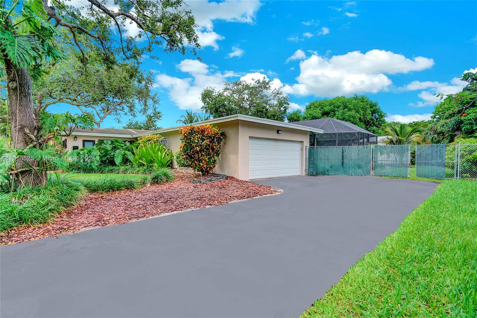 14320 SW 86th Ave