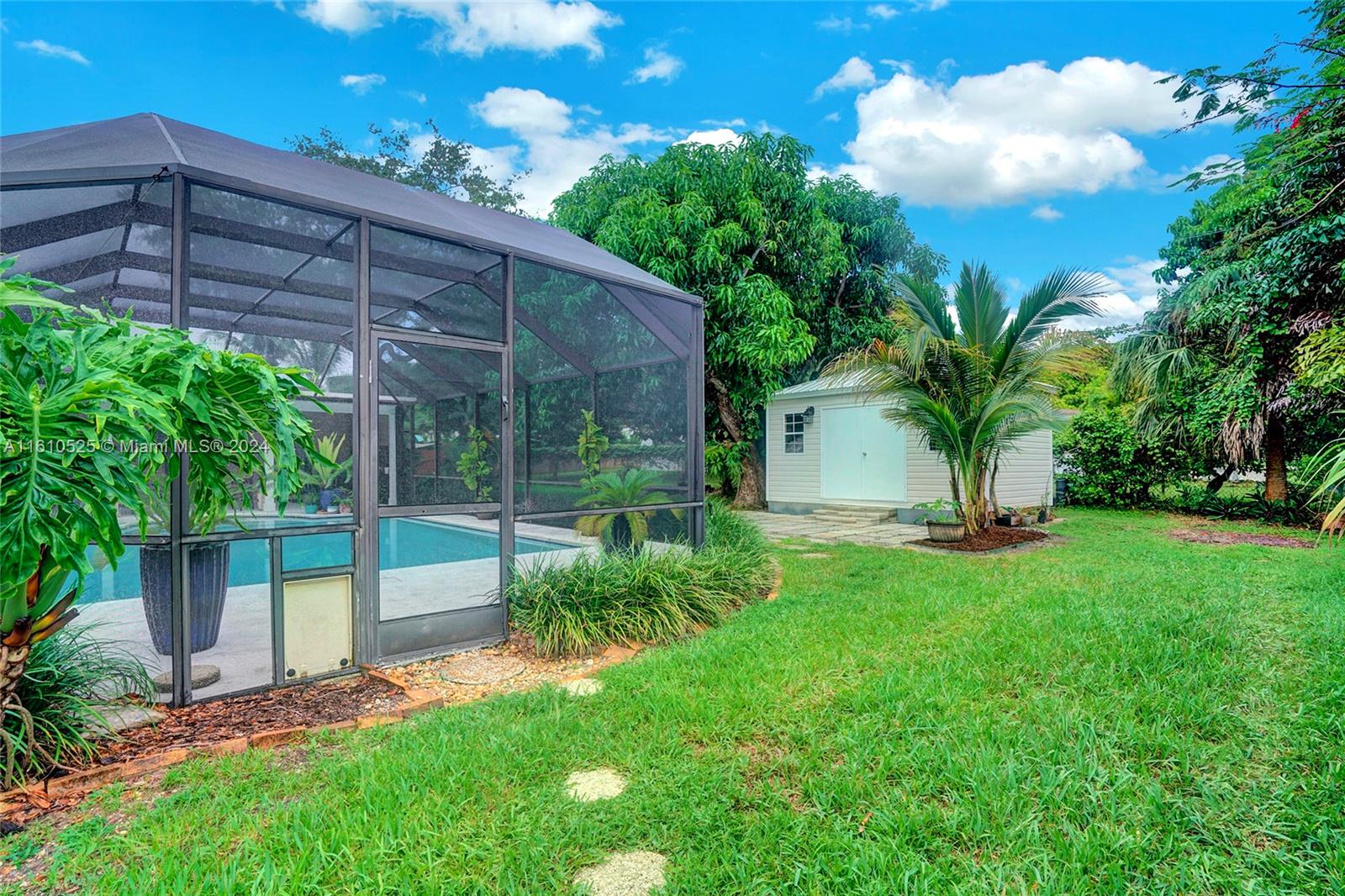 14320 SW 86th Ave