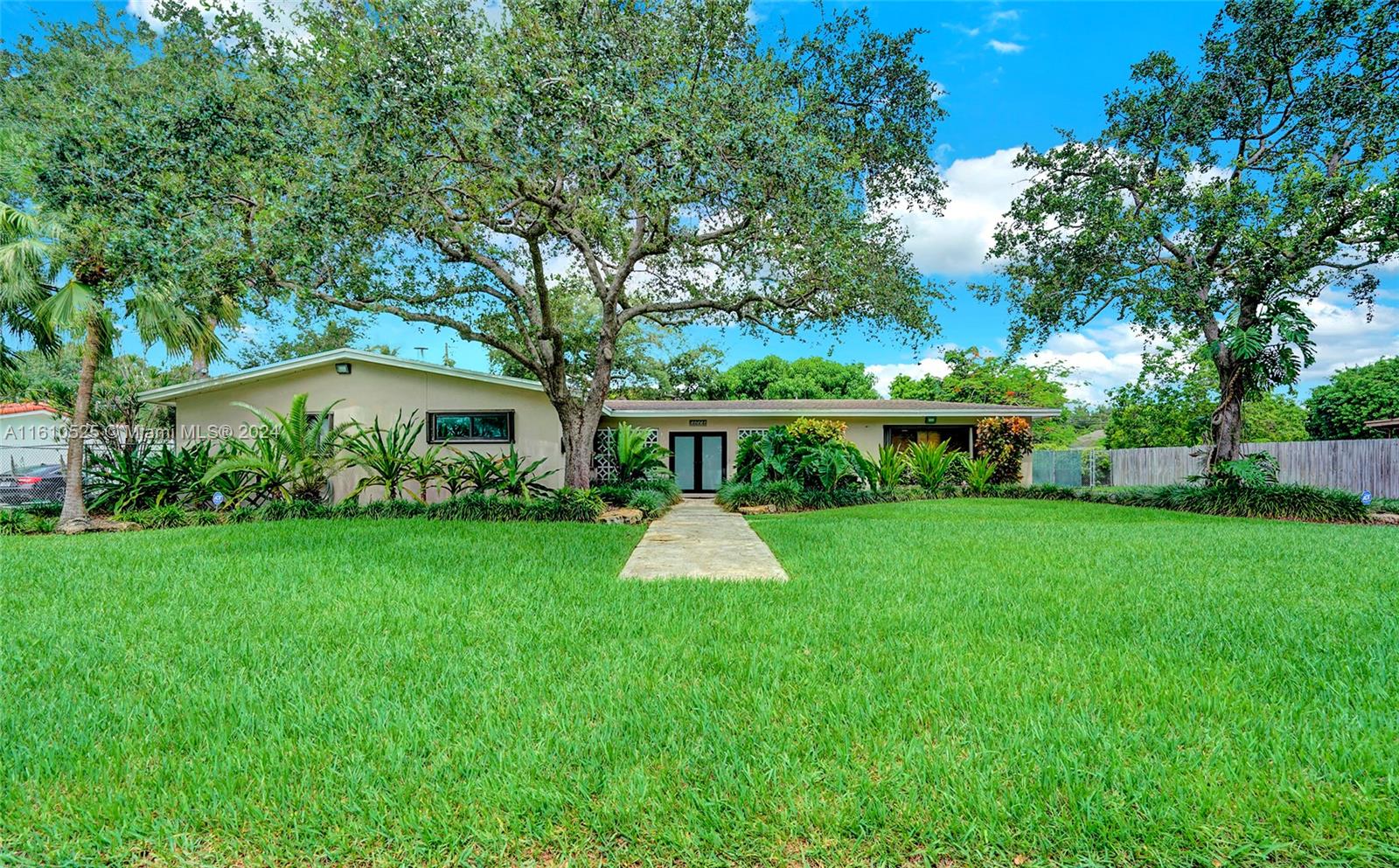14320 SW 86th Ave