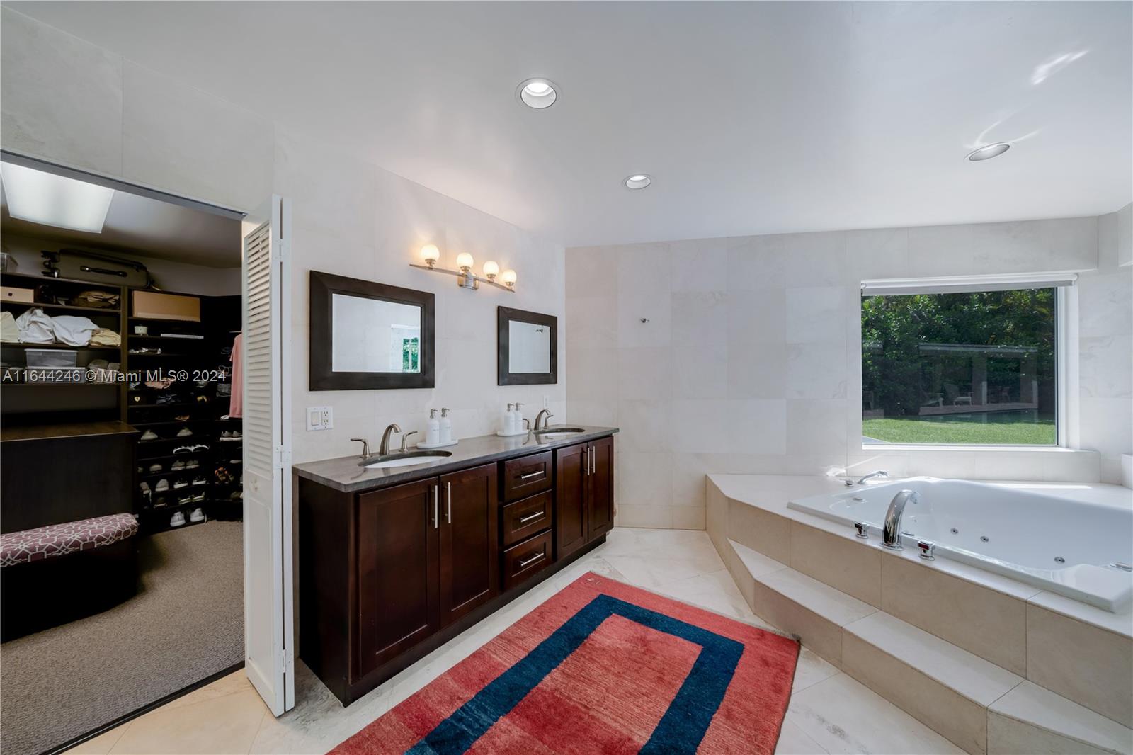 12031 SW 68th Ct