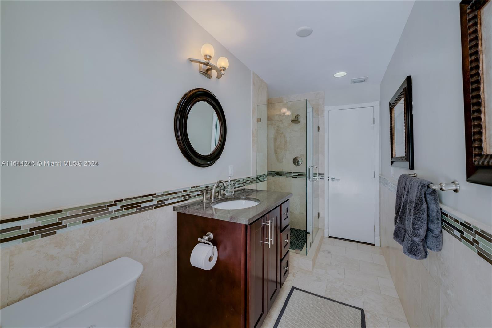 12031 SW 68th Ct