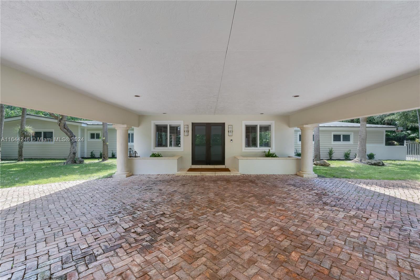 12031 SW 68th Ct