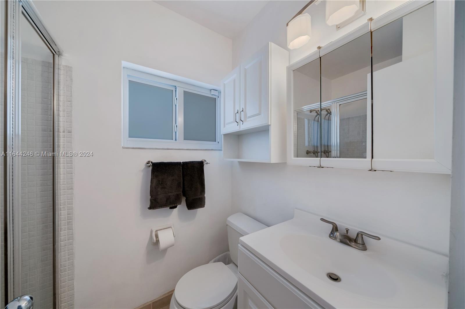 12031 SW 68th Ct