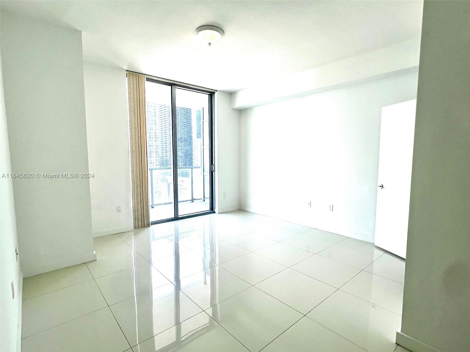 1111 SW 1st Ave # 2623