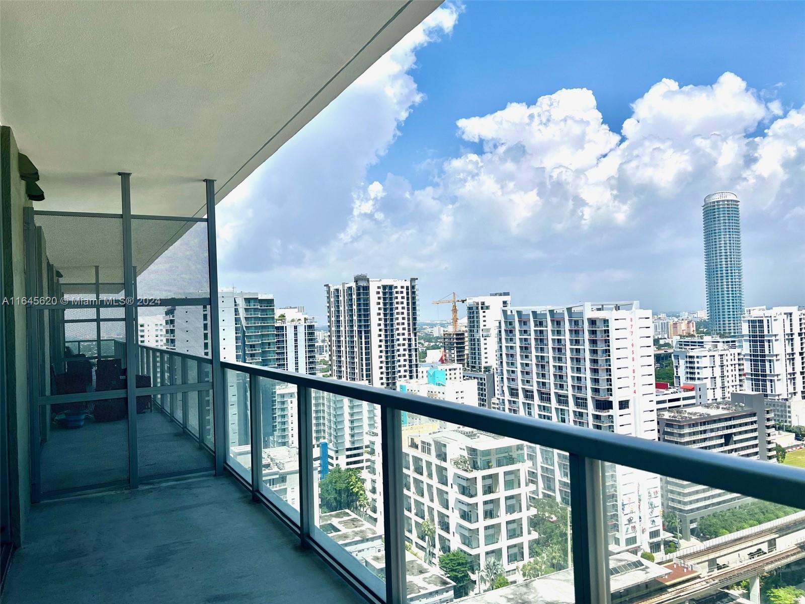 1111 SW 1st Ave # 2623