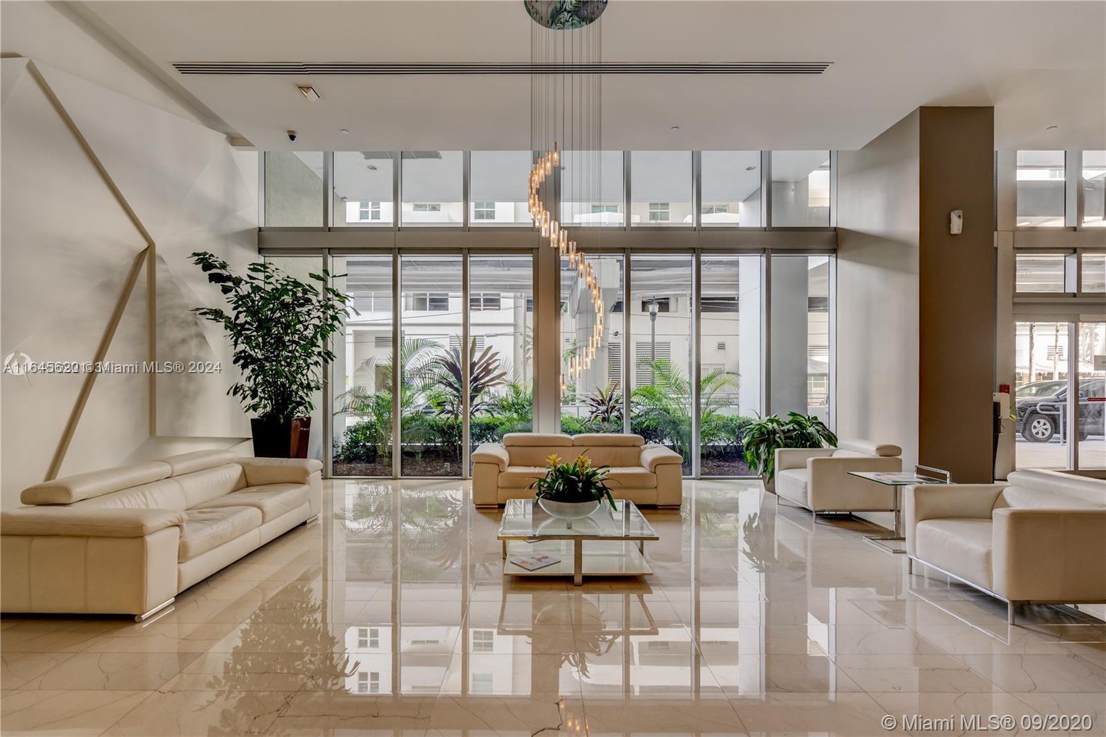1111 SW 1st Ave # 2623