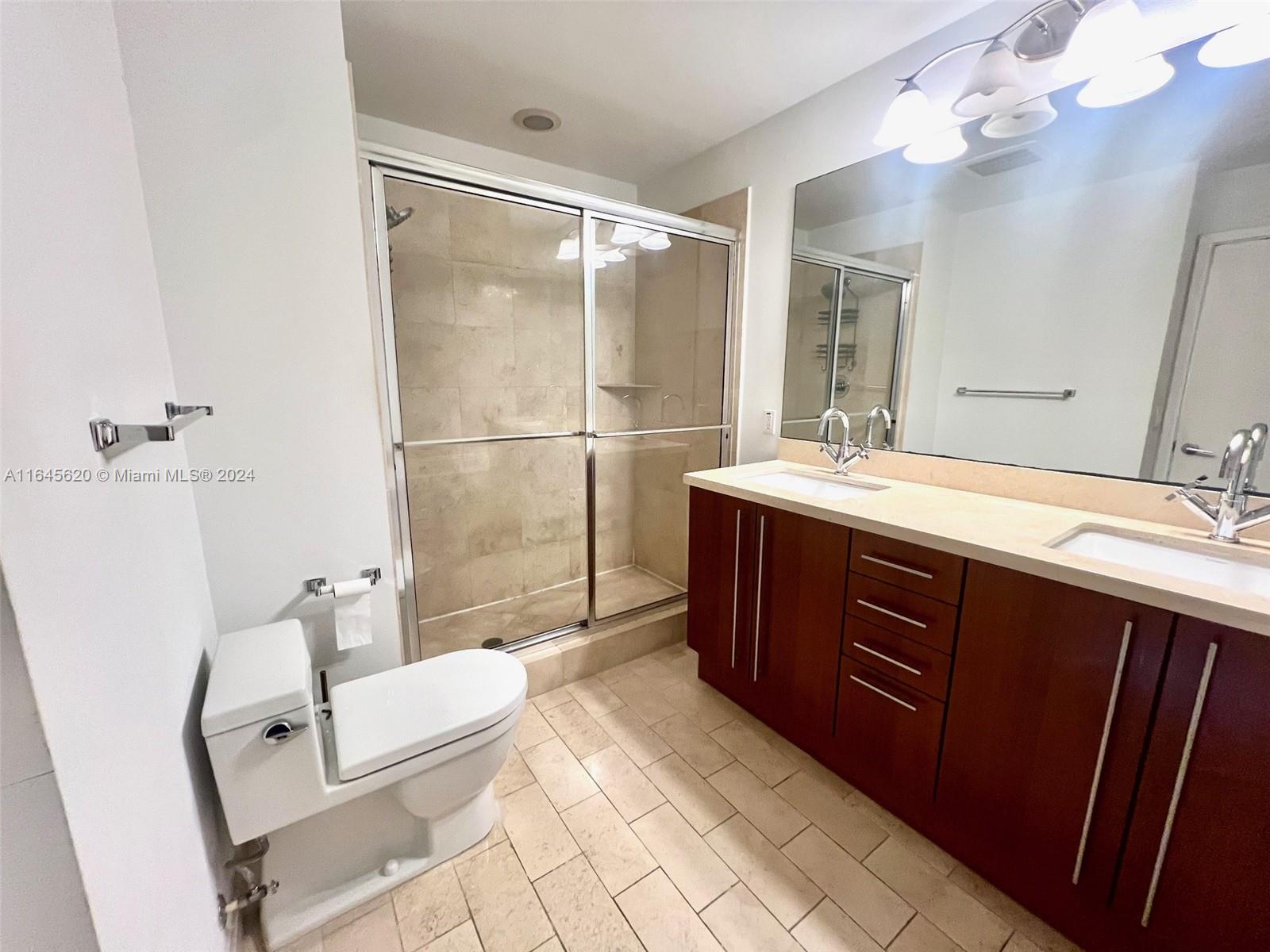1111 SW 1st Ave # 2623