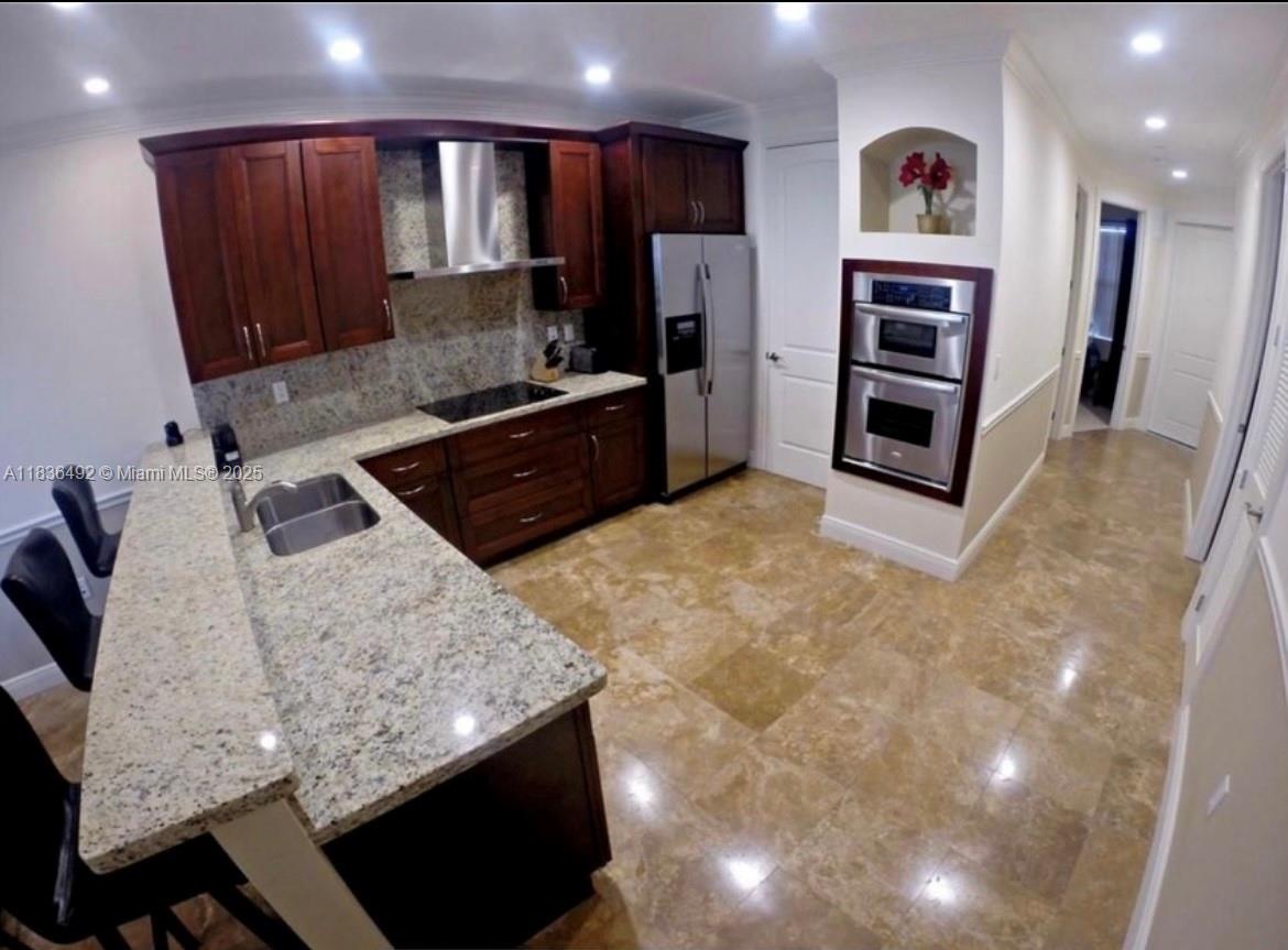 2351 Lakeview Dr # 316