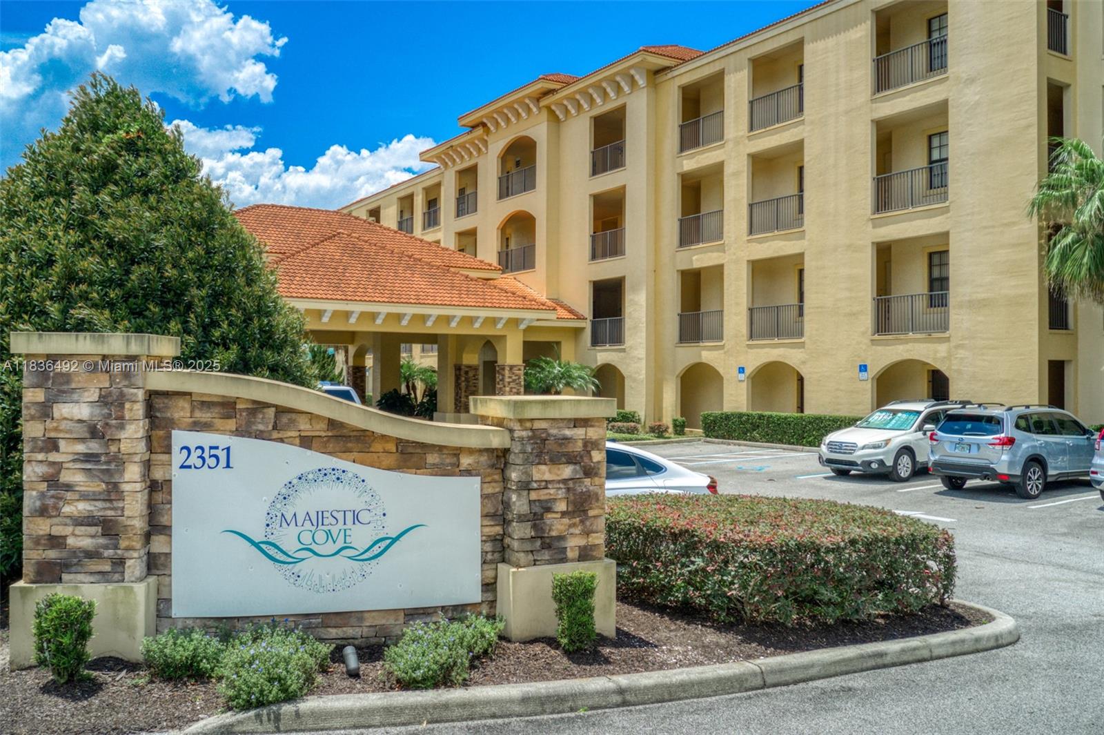 2351 Lakeview Dr # 316