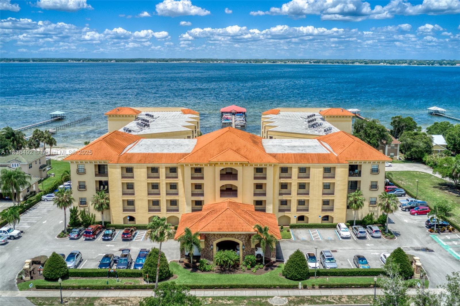 2351 Lakeview Dr # 316