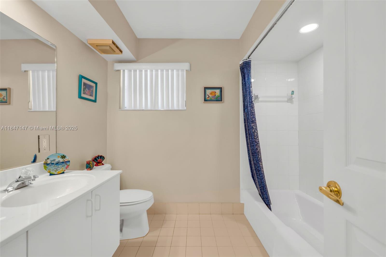 10781 Santa Fe Dr