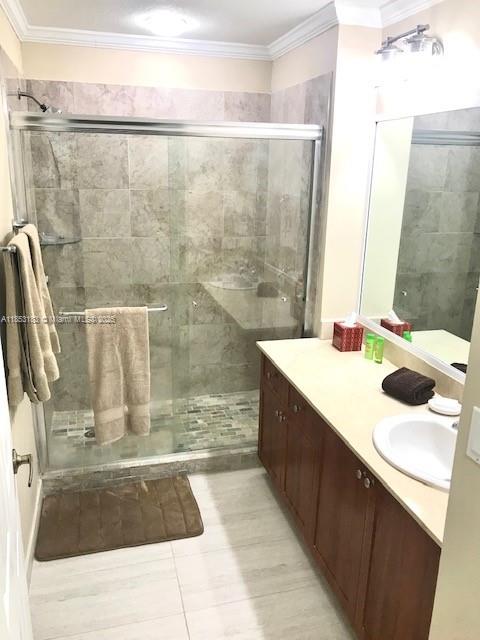 10850 NW 89th Ter # 5 Unit: 105-5