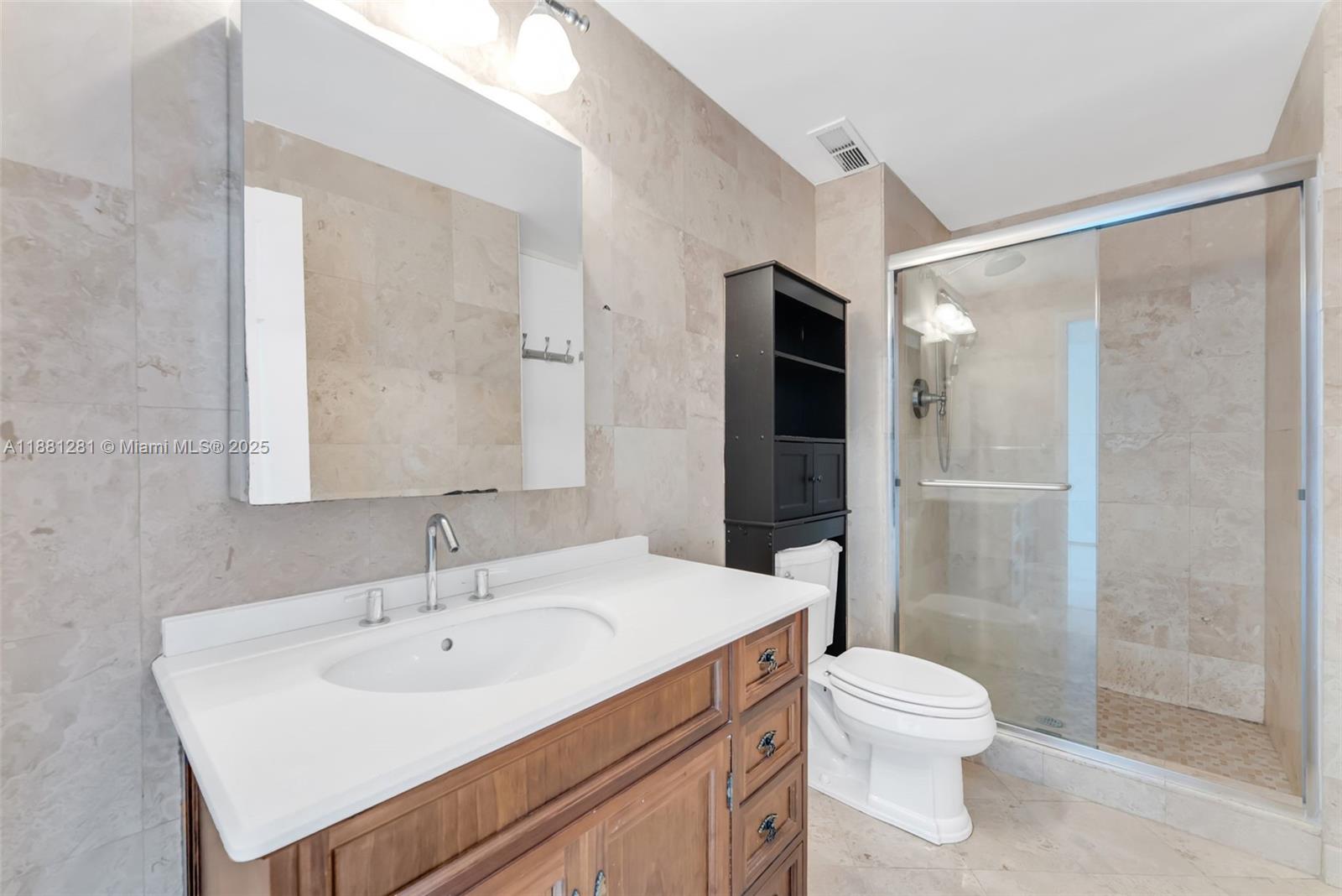 5055 Collins Ave # 7N