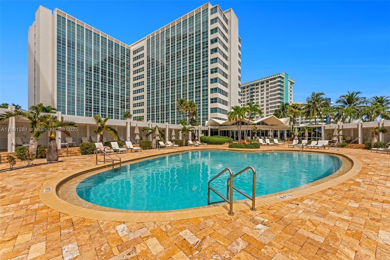 5055 Collins Ave # 7N