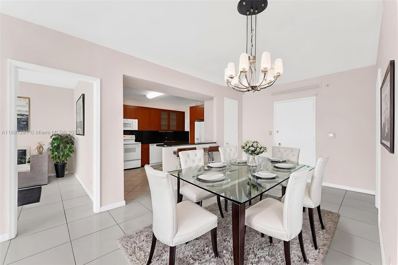 5055 Collins Ave # 7N