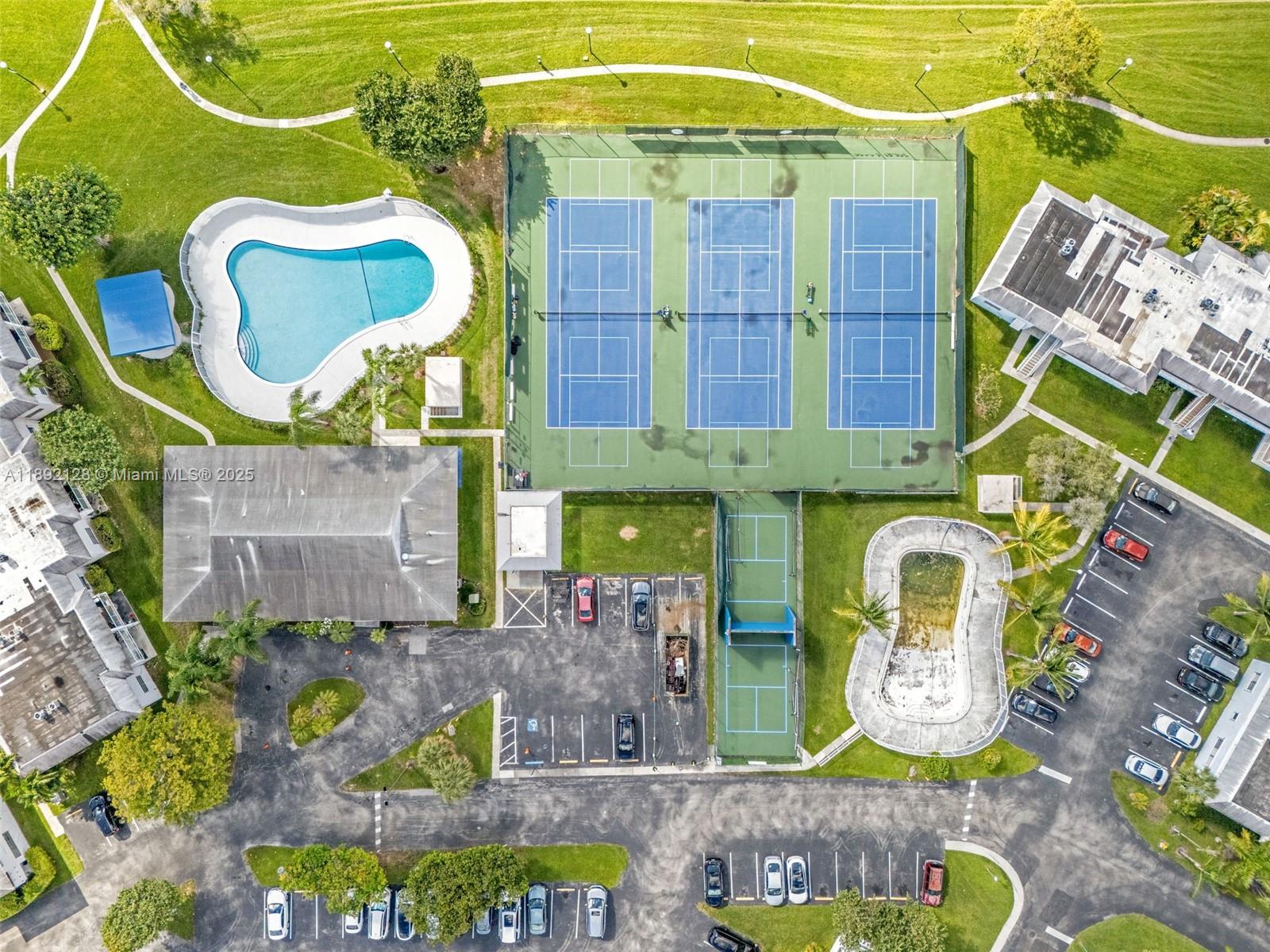 7330 SW 82nd St # B218