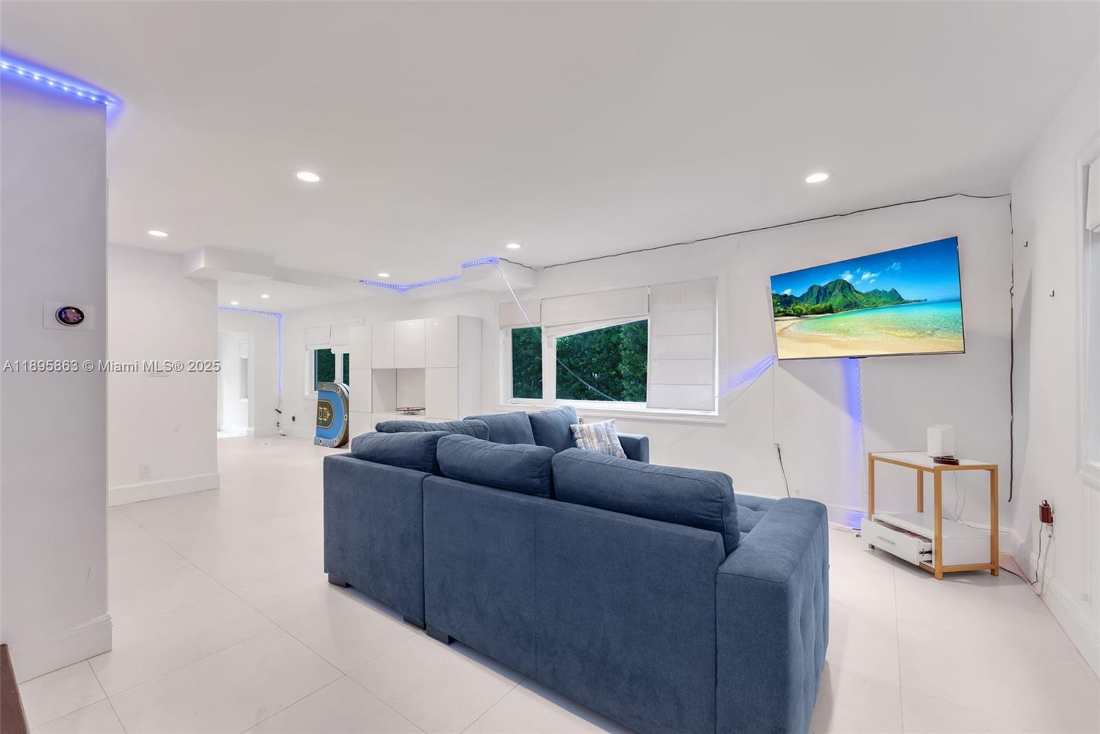 4801 University Dr, Coral Gables