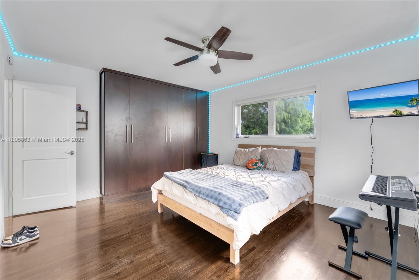 4801 University Dr, Coral Gables