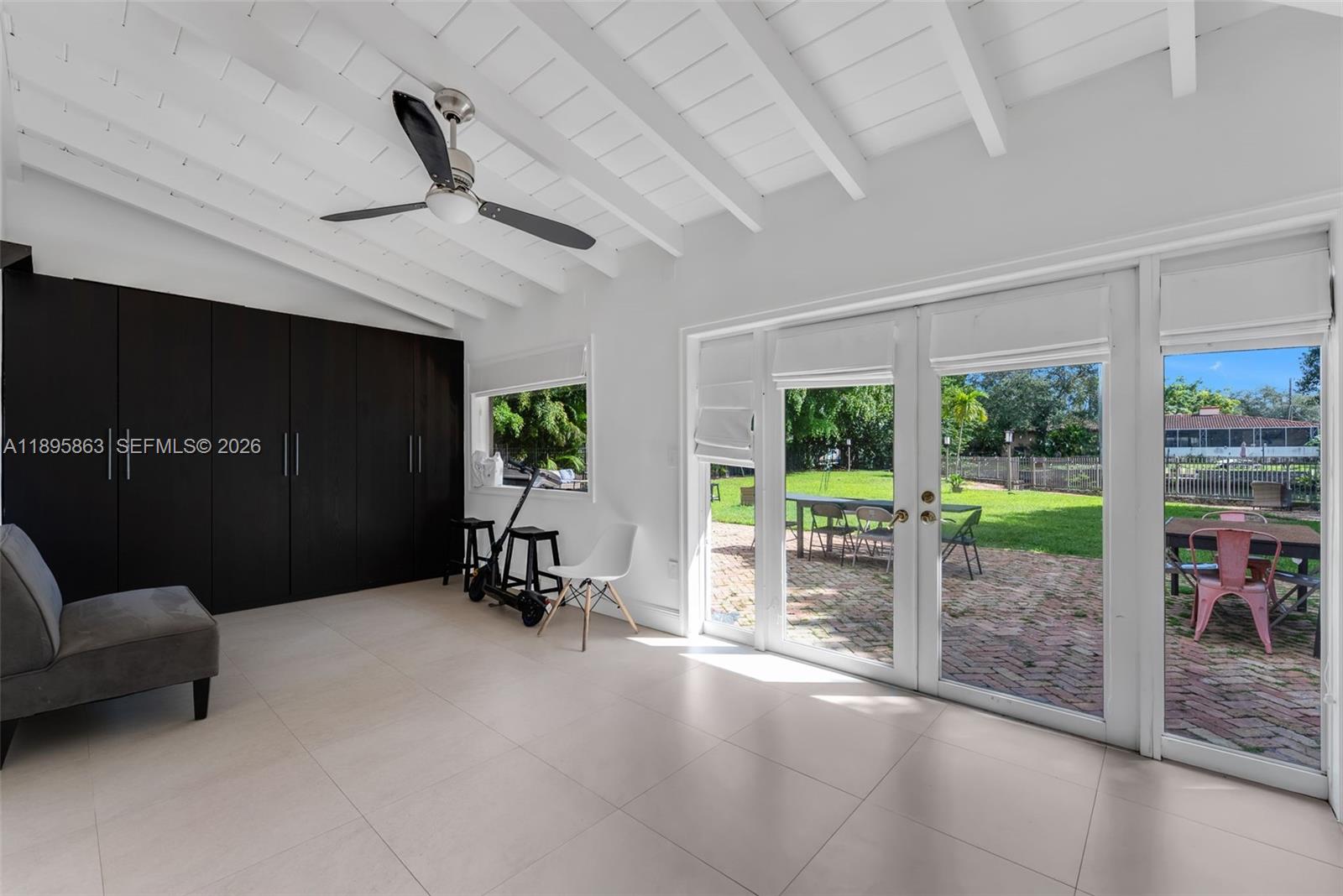 4801 University Dr, Coral Gables