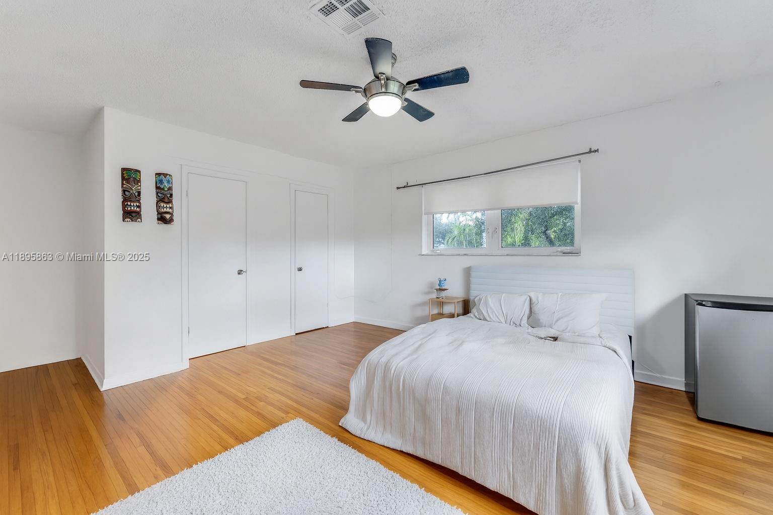 4801 University Dr, Coral Gables