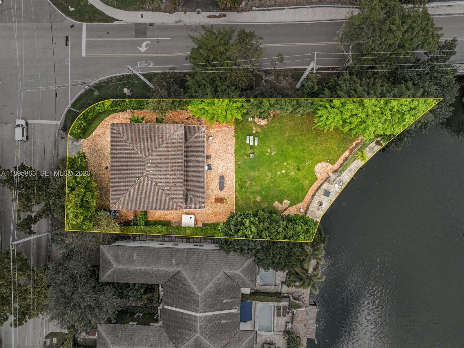 4801 University Dr, Coral Gables