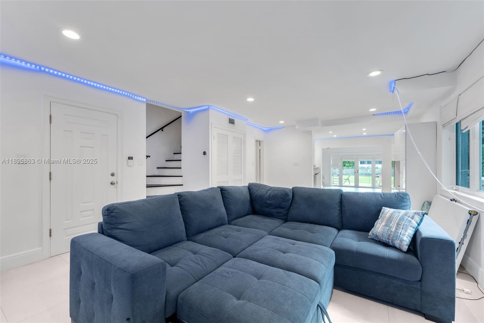 4801 University Dr, Coral Gables