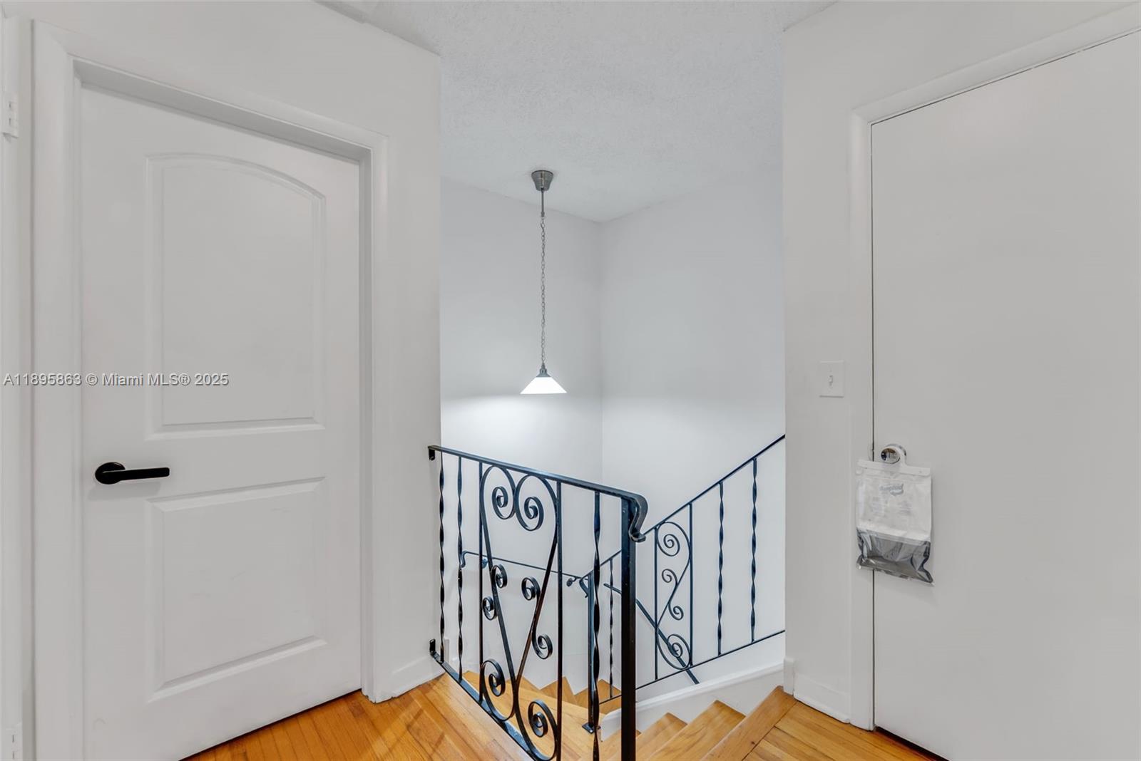 4801 University Dr, Coral Gables