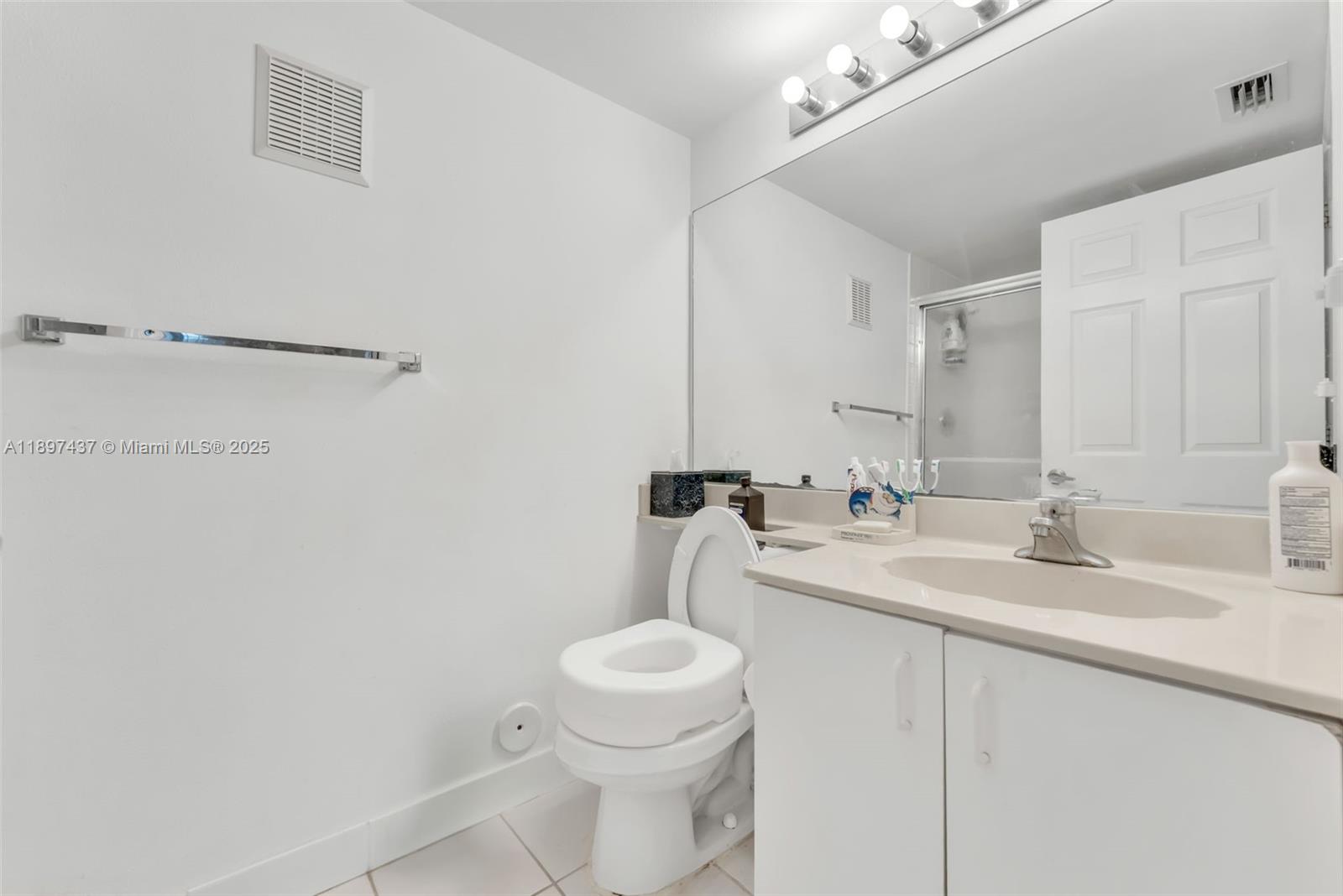 10382 NW 24th Pl # 104