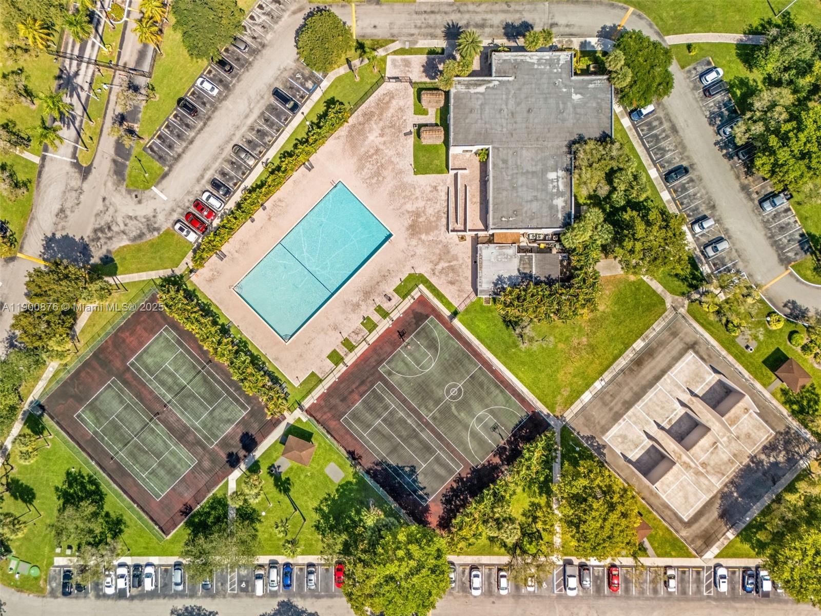 8420 SW 133rd Ave Rd # 221, Miami Unit: 221