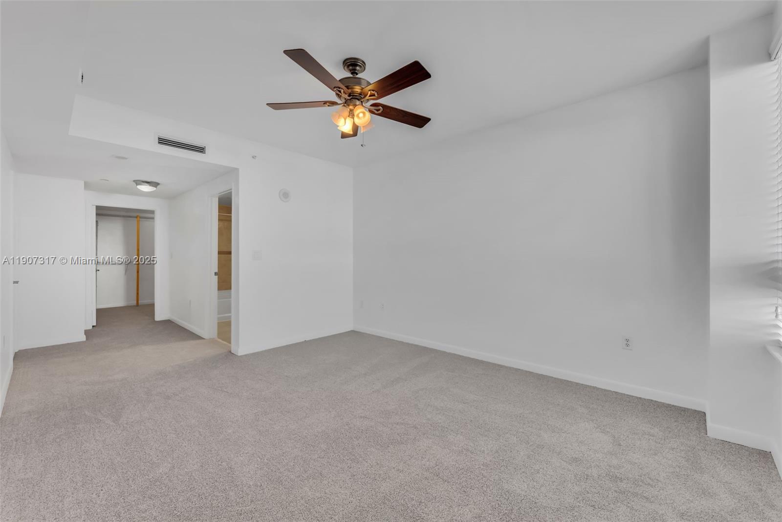 7350 SW 89th St # 1005S