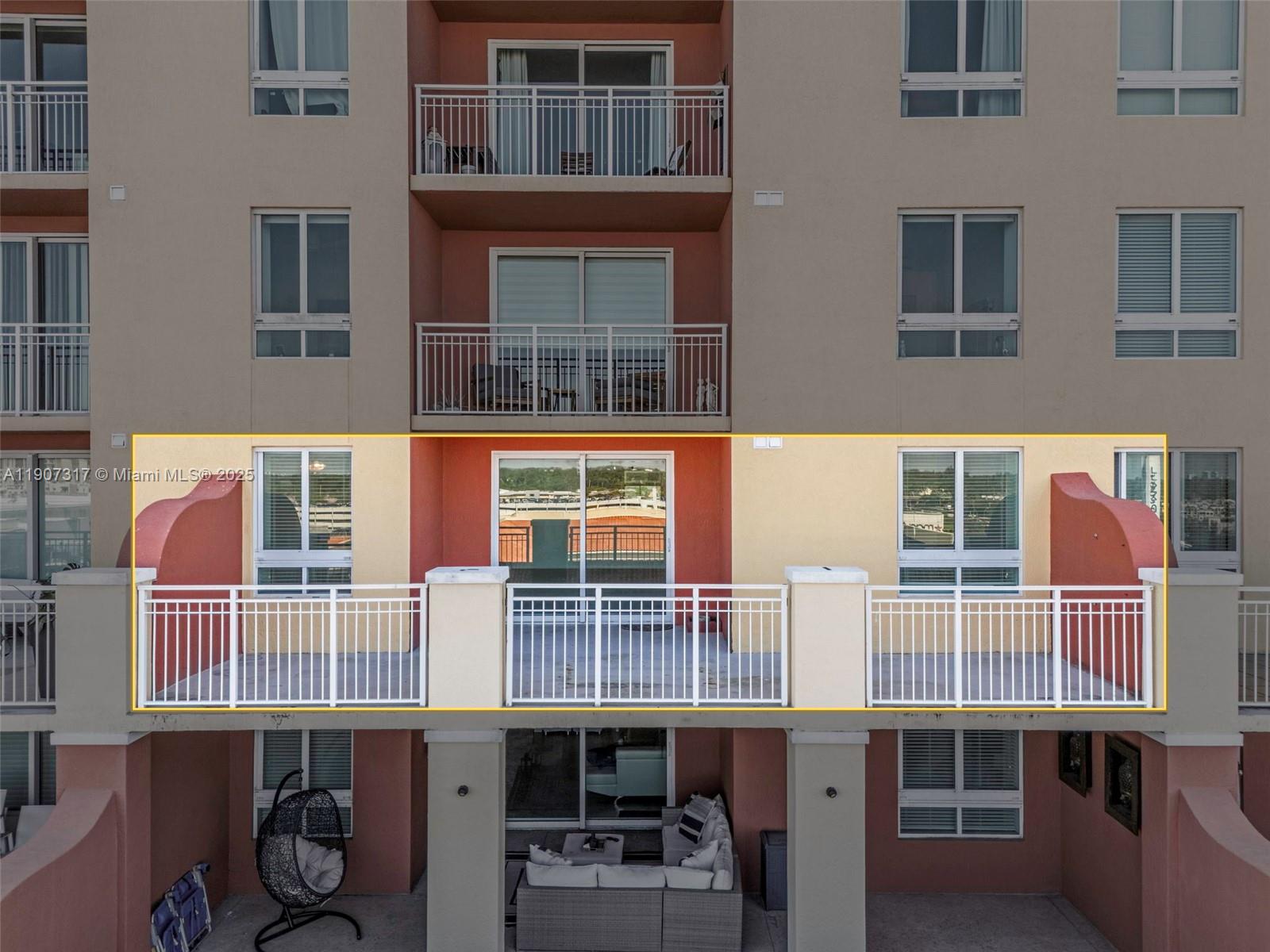 7350 SW 89th St # 1005S