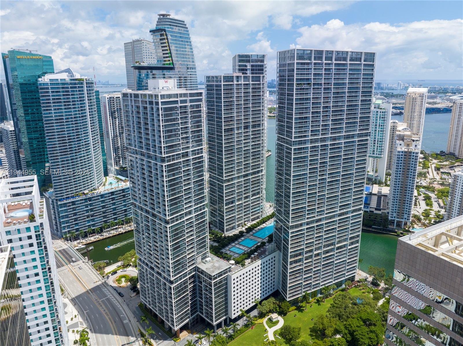 495 Brickell Ave # 1804