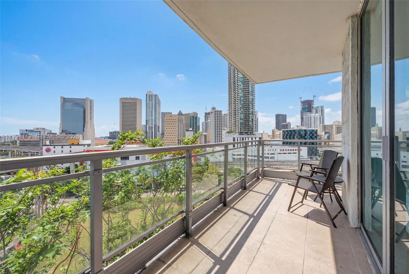 90 SW 3rd St # 1105