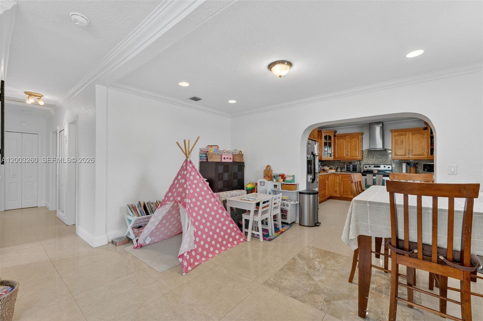 9000 SW 40th Ter