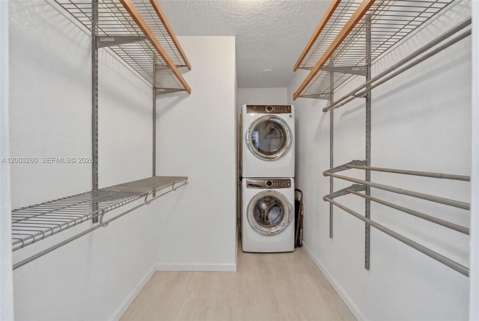 9000 SW 40th Ter