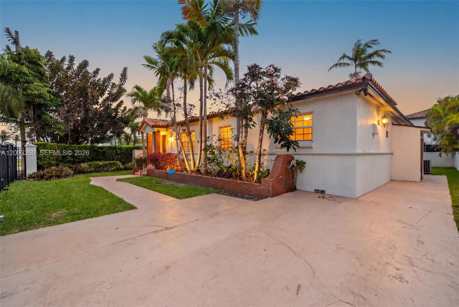 9000 SW 40th Ter